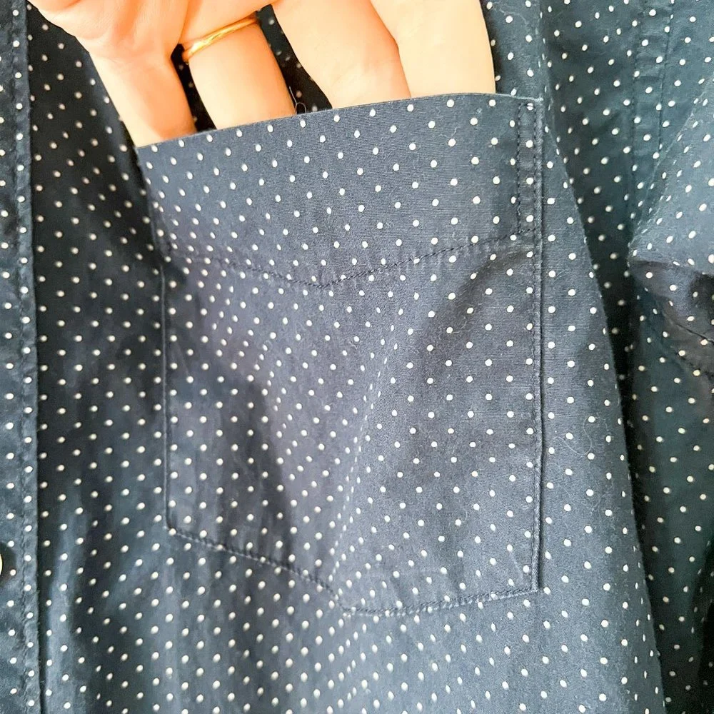 MT American Eagle Classic Fit Seriously Soft Dots Blue White Button Down Tall - Picture 4 of 8
